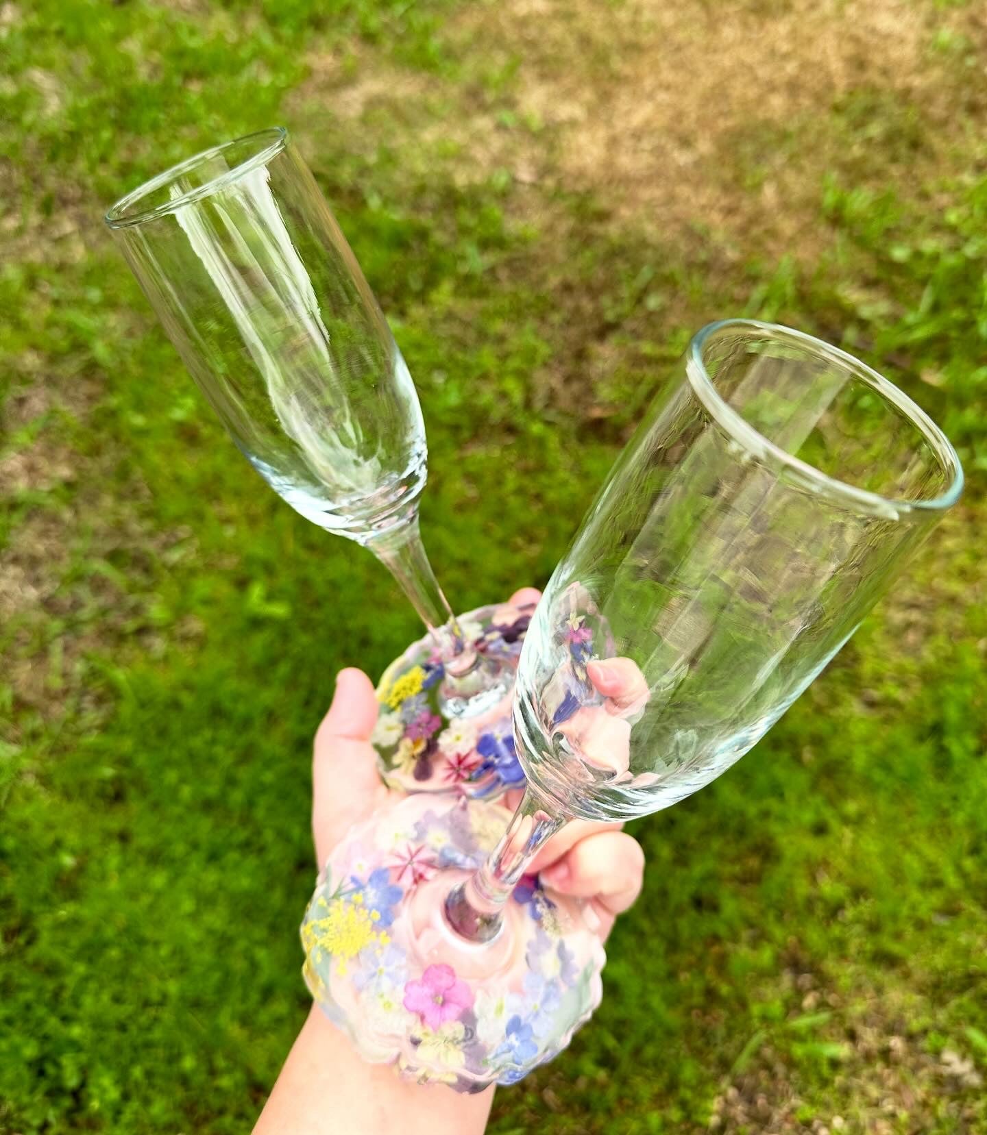 Spring Champagne Duo (Set of 2)